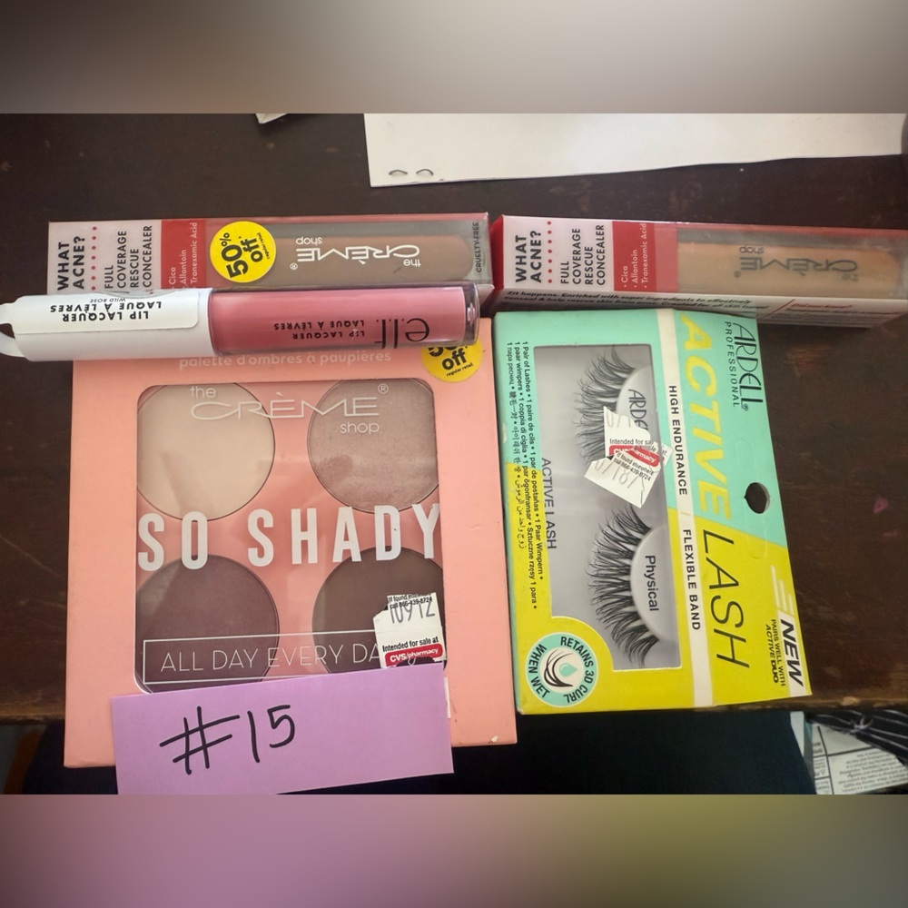 Creme Shop Makeup Set with ELF Lipstick